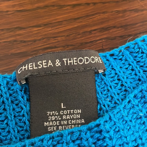 Chelsea & Theodore Sweater - Picture 2 of 3